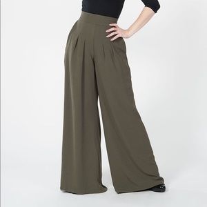 RARE Doris Swing Pants in Green